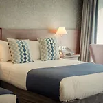 Woodford Dolmen Hotel 4*