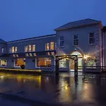 Hotel Woodford Dolmen 4*