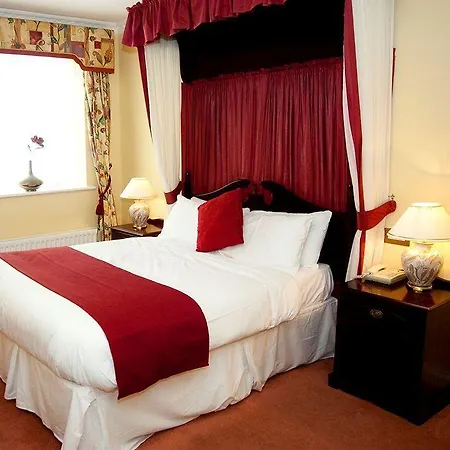 Woodford Dolmen 4*