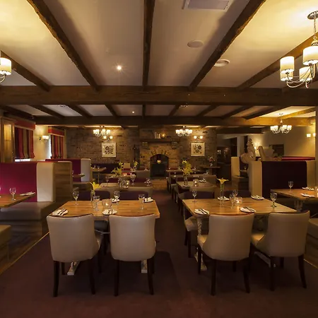 Hotel Woodford Dolmen