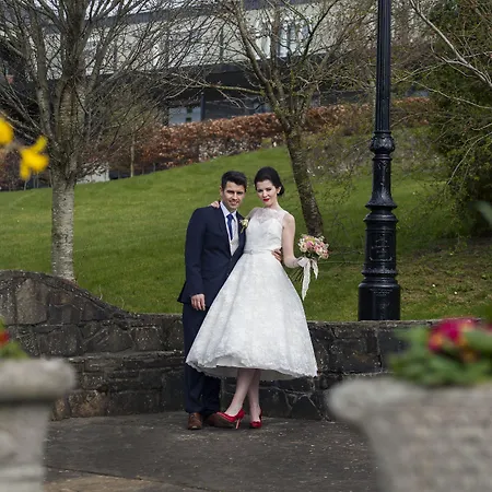Woodford Dolmen Hotel