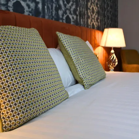 Woodford Dolmen Carlow