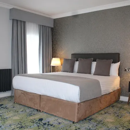 Otel Woodford Dolmen 4*