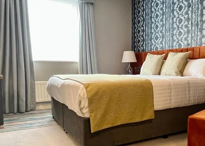 Woodford Dolmen Отель Карлоу