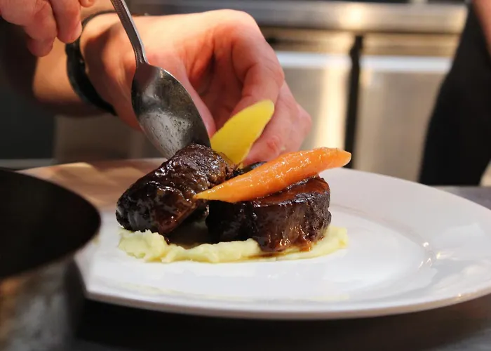 Woodford Dolmen Отель Карлоу