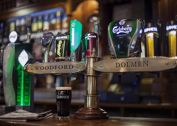 Отель Woodford Dolmen Карлоу